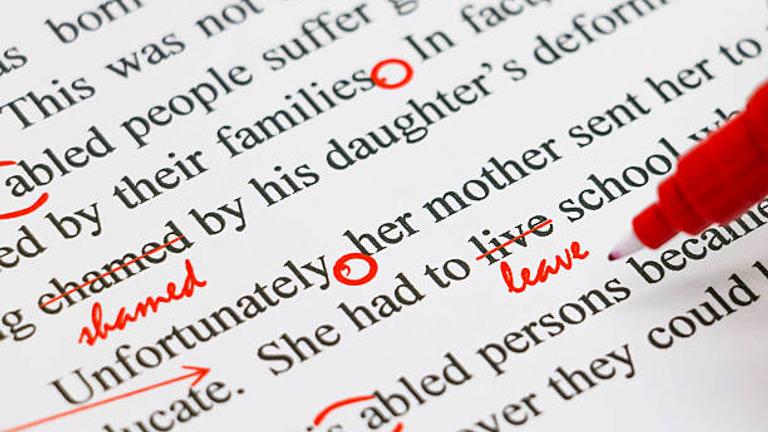 Lektorat und Korrekturlesen durch Englisch Muttersprachlerin Proofreading