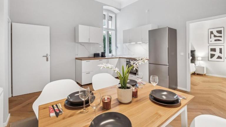 Familie sucht 4–5 Zimmer Berlin– Belohnung garantiert!
