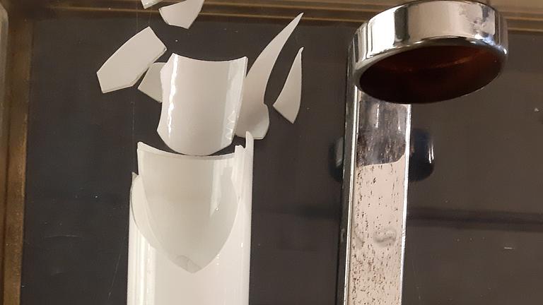 Suche Glasröhre für Wandlampe