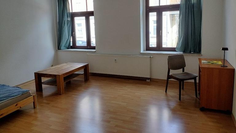 Kurzfristig, billig Mai-Wohnung in Lindenau/Leipzg