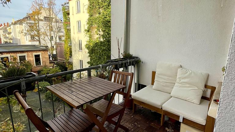 Helle 2-Zimmer-Wohnung mit Balkon in Plagwitz (Übernahme möglich)