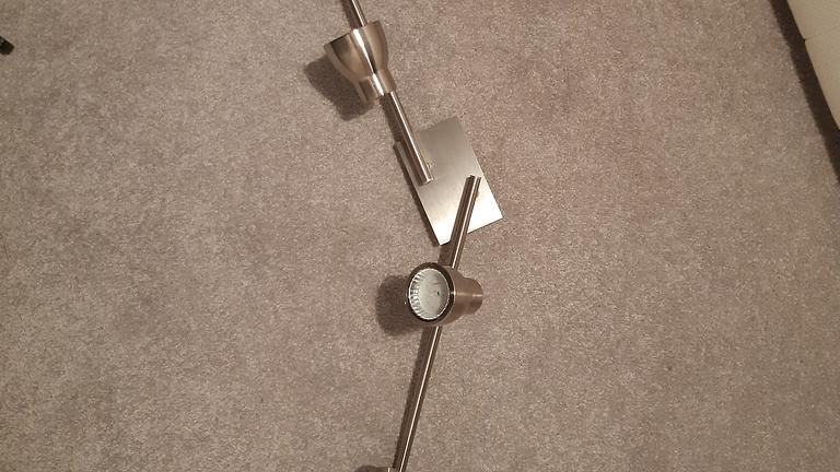 Deckenleuchte (4 LED Spots verstellbar)