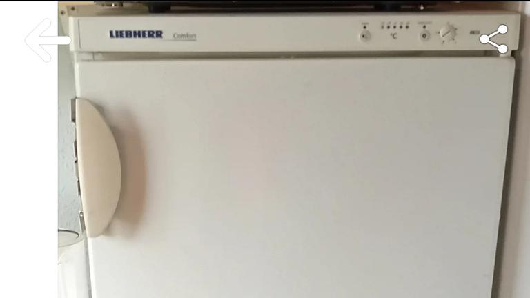 Gefrierschrank Weiß 6 Schubber 50 €