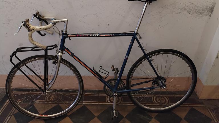 Peugeot Rennrad aus den 80er Jahren Blau fast top