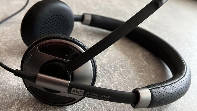 Vorschaubild Plantronics C725 Binaural USB ANC Kopfhörer, Schwarz für 80€