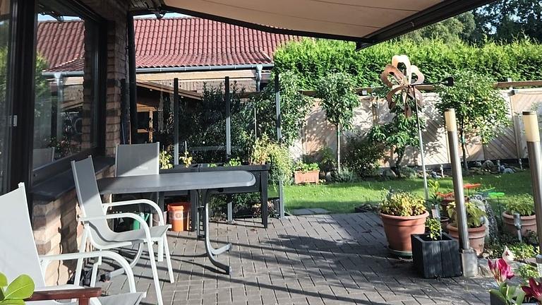 Vorschaubild Neuwertige elektrische Markise der Marke Weinor zu verkaufen.