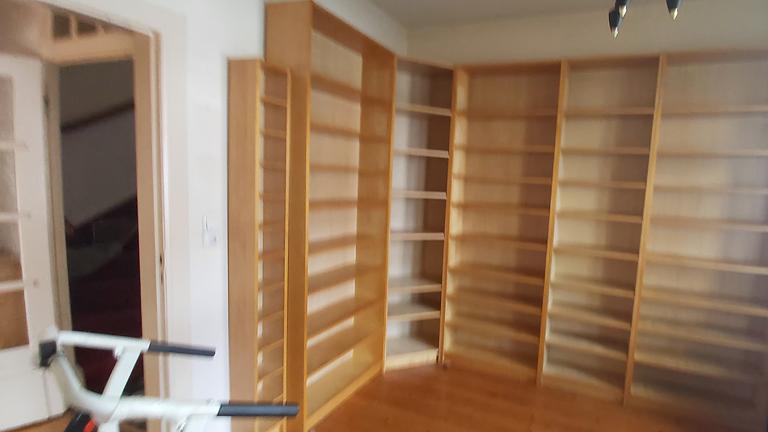 Bücherregale
