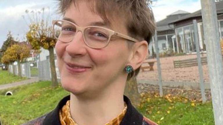 Menschen zum Musikmachen, Tanzen, Singen