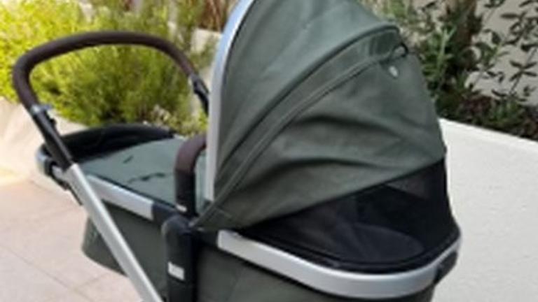 Vorschaubild Joolz Day+ (Sitz + Kinderwagen + Adapter + Wickeltasche)