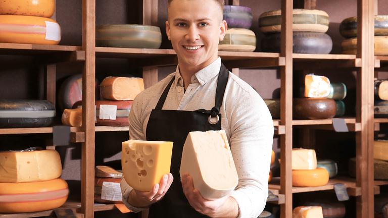 Ökokiste Leipzig sucht Mitarbeiter für Käse-Portionierung