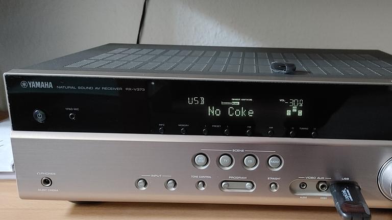 AV Receiver Yamaha RX V 373