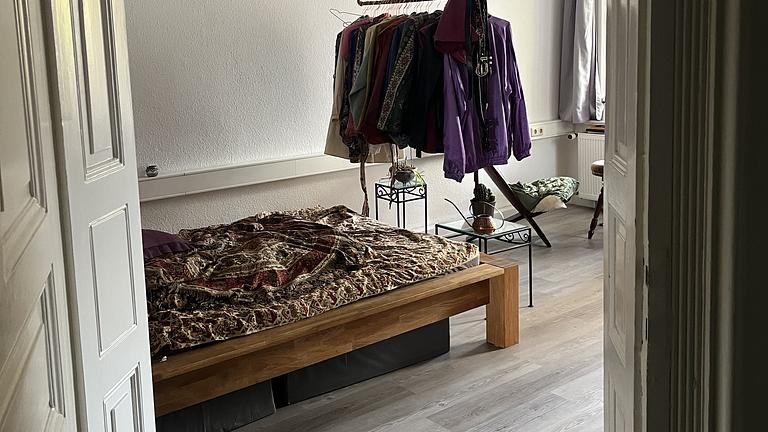 20qm mit Balkon in wundervoller WG