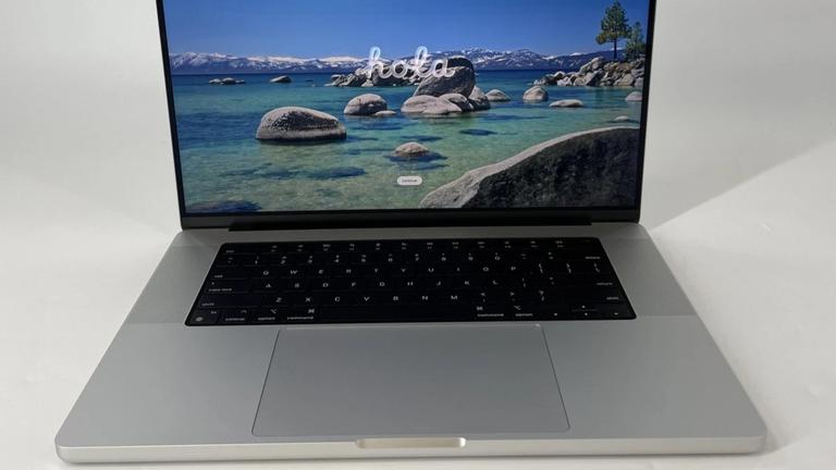 Apple MacBook Pro 14 Zoll M4, 16 GB RAM, 512 GB