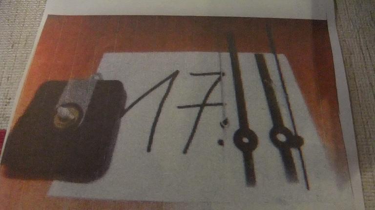 VERKAUFE QUARZUHRWERK NWELLE 6 mm NEU