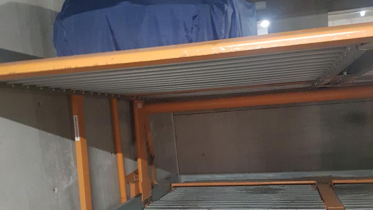 Tiefgaragenstellplatz in Stuttgart- West (Rotebühlstrasse 25) zu vermieten