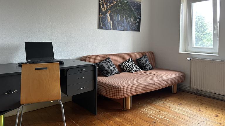 WG Zimmer in Uni Nähe zur Zwischenmiete !