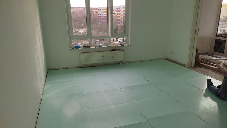 Ein neuer Boden verändert alles – wir kümmern uns darum