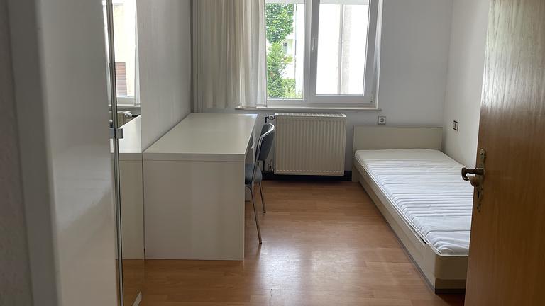 Ruhiges, schön gelegenes Studentenzimmer ab dem 01.11.25 frei