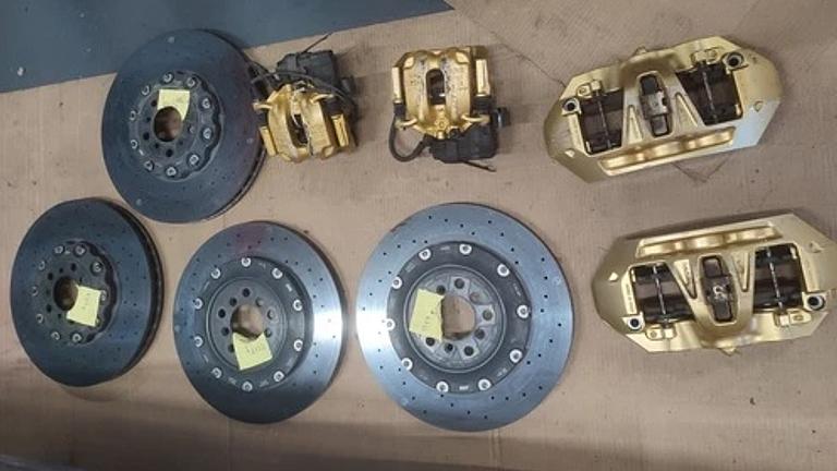BMW M5 F10 M6 F06 F12 F13 KERAMIK Bremsen Bremsscheiben