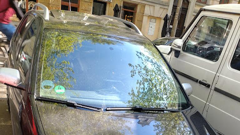 VW Polo Cross mit Schiebedach zu verkaufen. Ab 9. Mai 25.