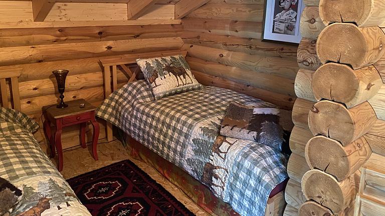Vorschaubild ROMANTISCHE AUSZEIT - EIN BLOCKHAUS WIE IN KANADA