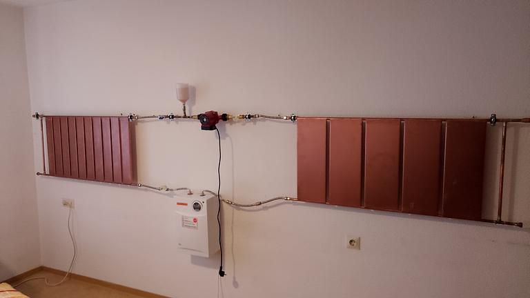 HEIZKÖRPER - KUPFER. KEIN ZENTRALHEIZUNGSKESSEL ERFORDERLICH !!!