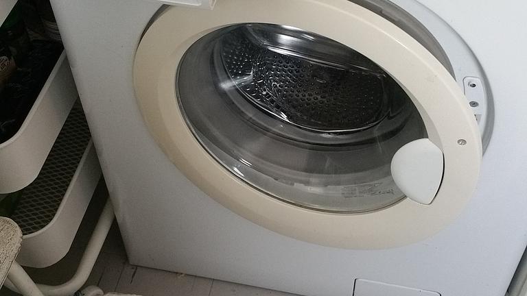 Vorschaubild Zu verkaufen wegen Umzug Haushaltsteilauflösung Waschmaschine-Frontlader 